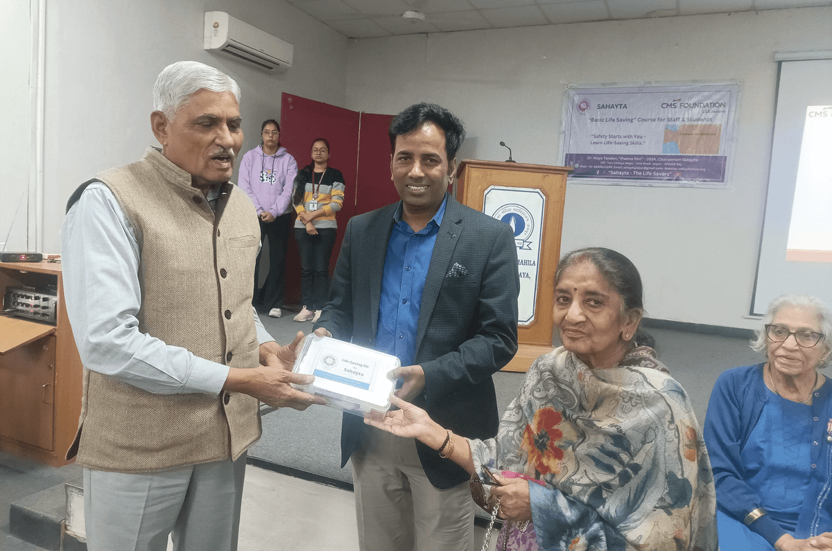 Donate First Aid Boxes