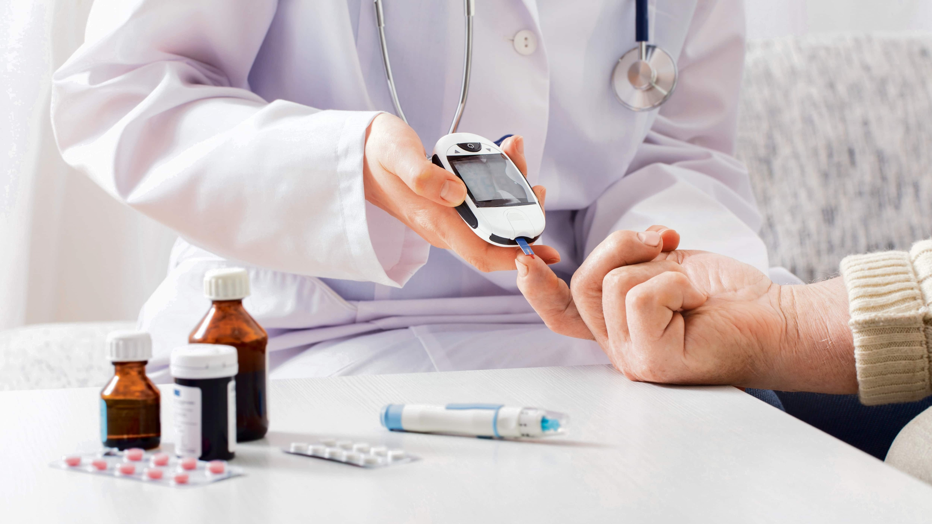 How to Handle a Diabetic Patient in an Emergency